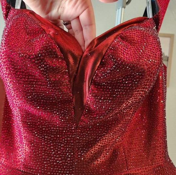 Ellie Wilde Mon Cheri Wine Colored Formal Dress - Picture 6 of 9